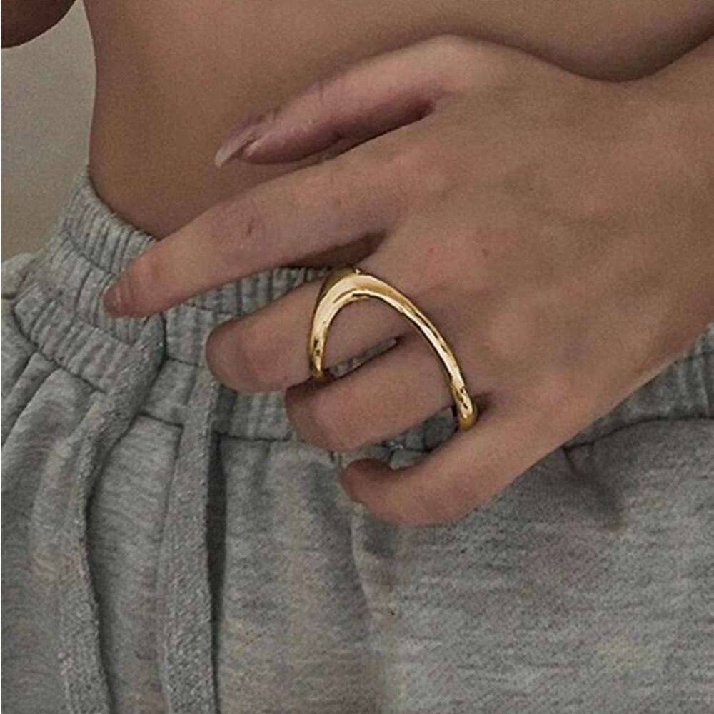 Elegant Gold Women's Ring R241